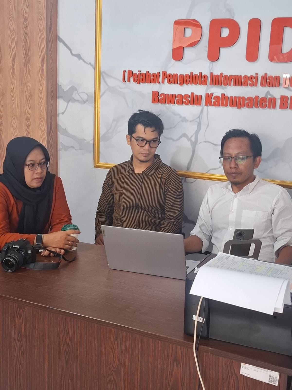 diskusi humas datin