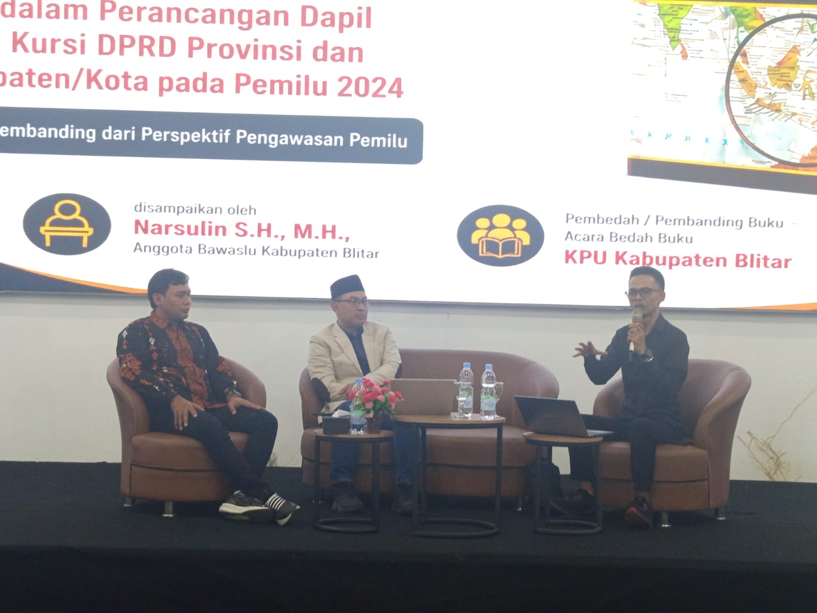 bedah buku