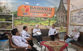 rapat pleno